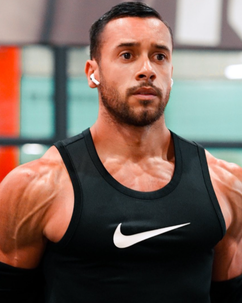 Les secrets derrière l’ascension fulgurante de ce coach sportif arrivé seul à Dubaï