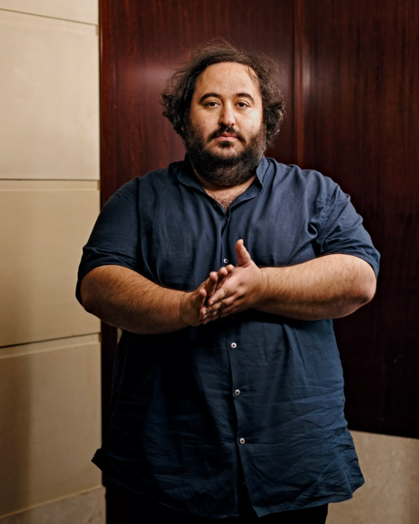 De la descente aux enfers à la reconquête du monde ; l’incroyable histoire d’Oussama Ammar