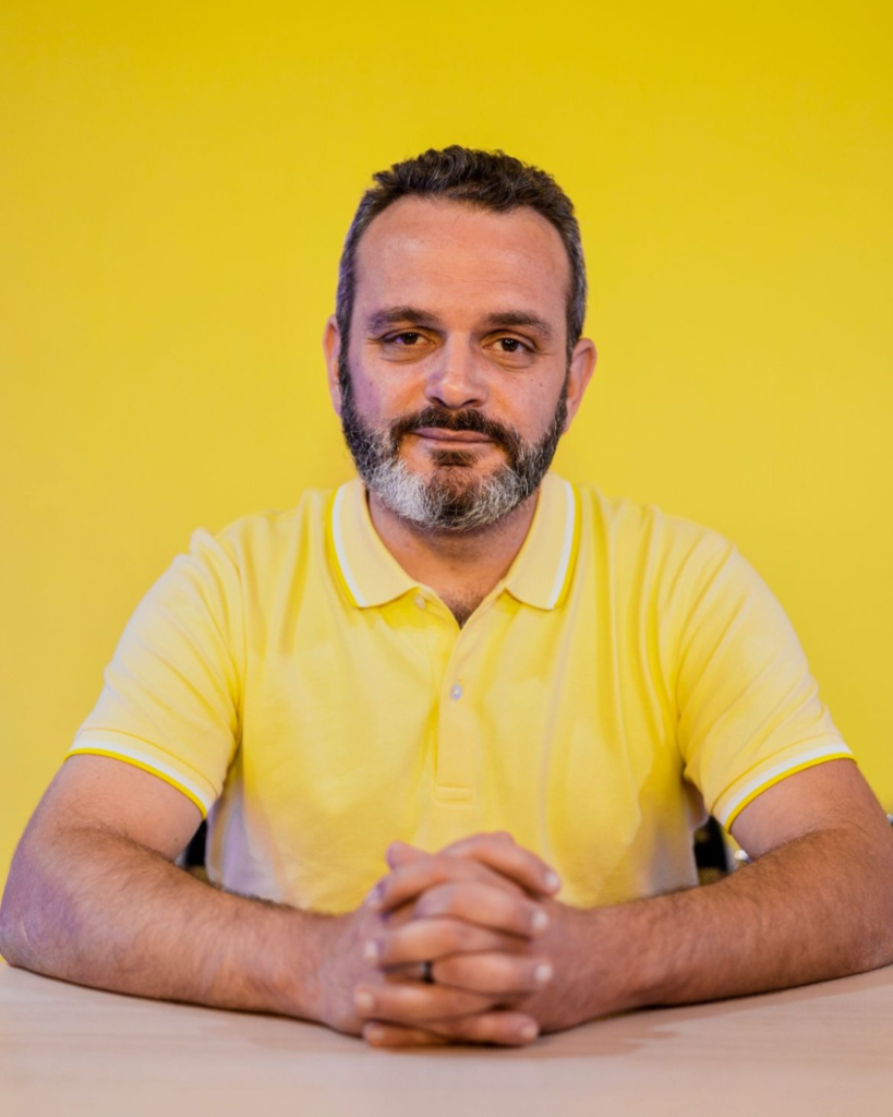 L’incroyable parcours d’un gérant de pressing devenu l’un des meilleurs influenceurs LinkedIn