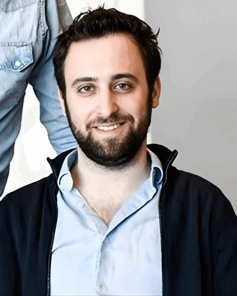 Il transforme le mal de dos en business à 12 millions d’euros (et raconte comment il a fait)