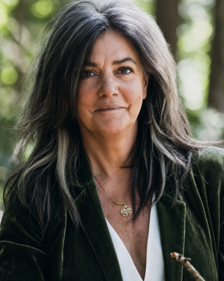 Anne-Caroline Frey